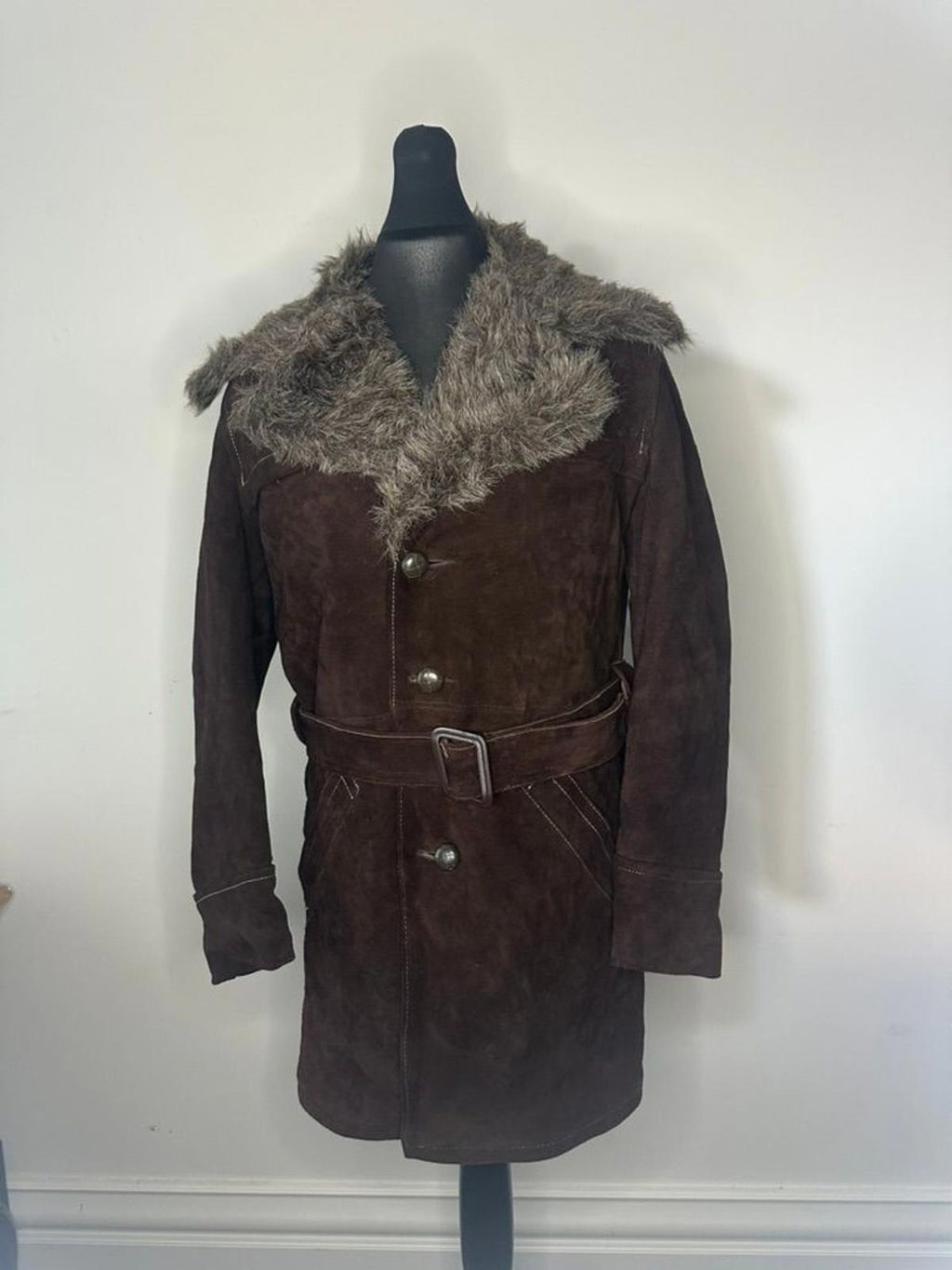 Simpson Sears 'The Men's Store' Suede Belted Coat w/ Faux Fur Collar – Brown